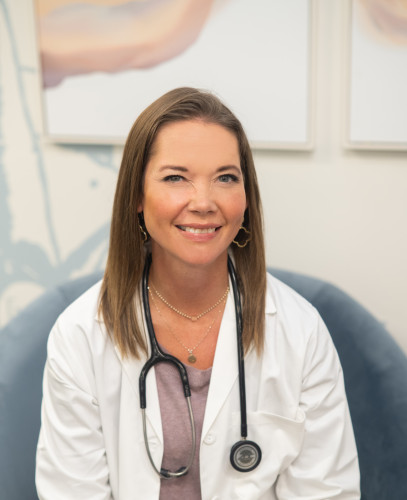 Nicole Jenabzadeh, APRN, FNP